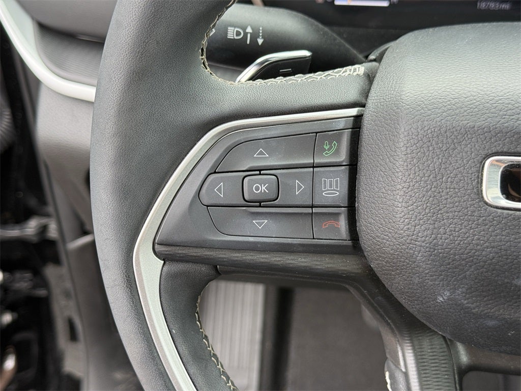 2024 Jeep Grand Cherokee L Laredo