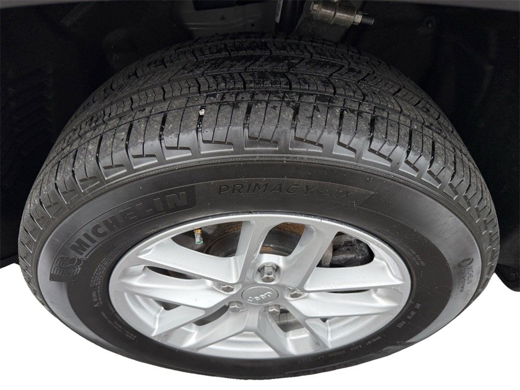 2024 Jeep Grand Cherokee L Laredo