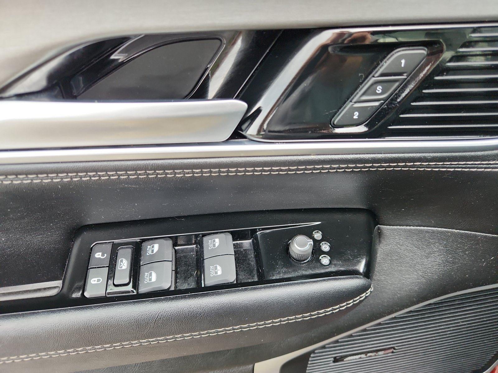 2024 Jeep Wagoneer Series II Carbide
