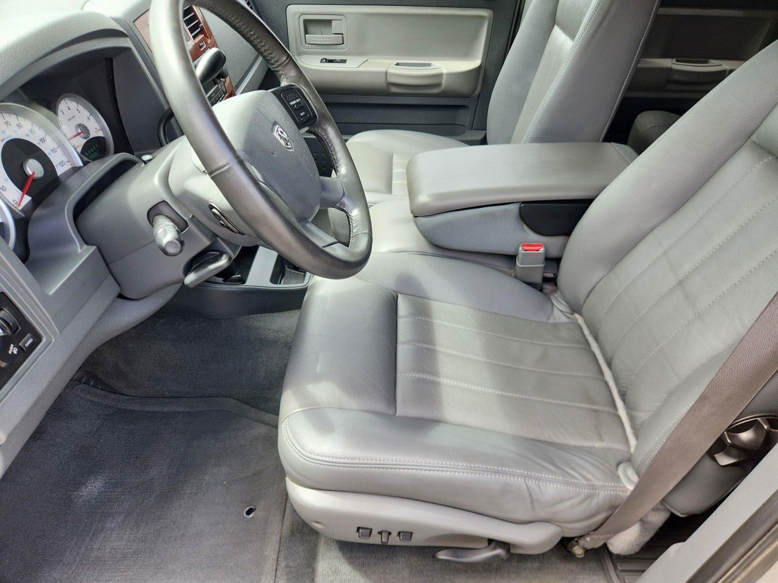 2005 Dodge Dakota SLT