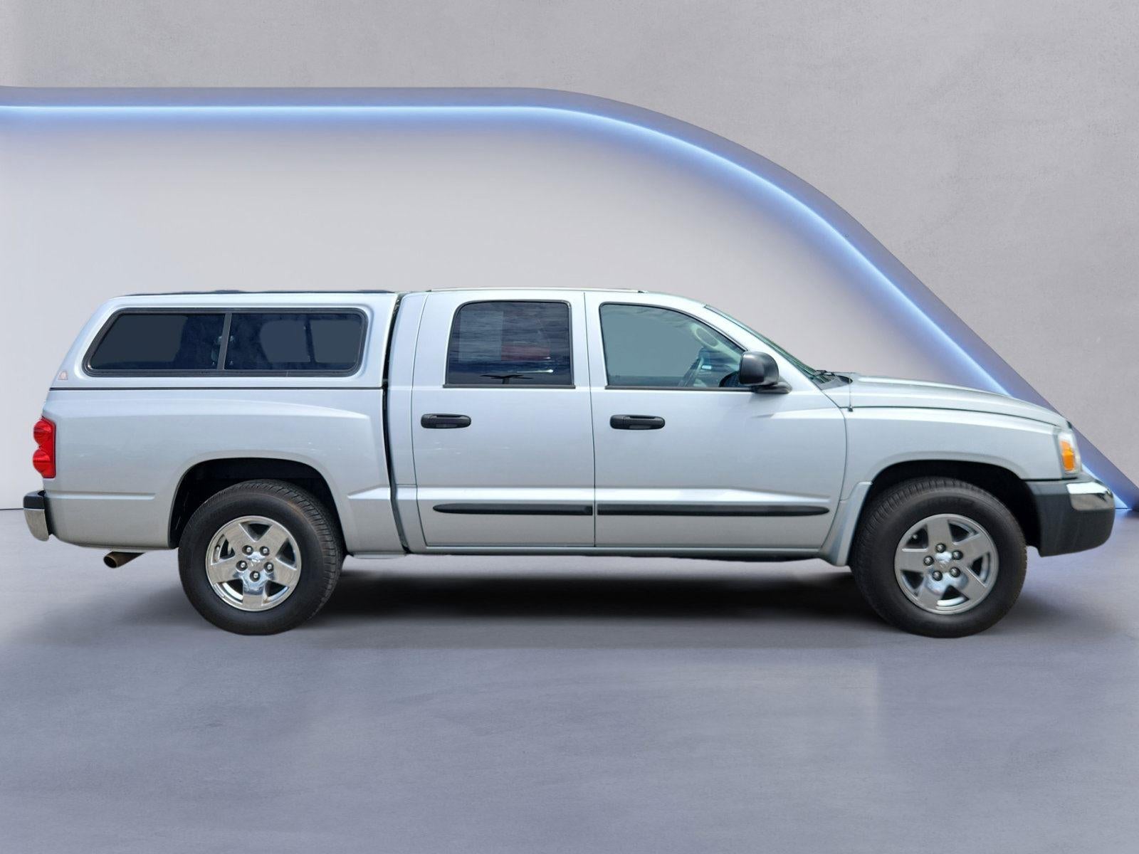 2005 Dodge Dakota SLT