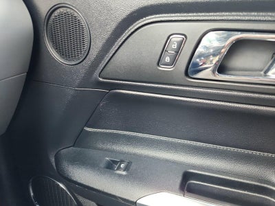2015 Ford Mustang I4