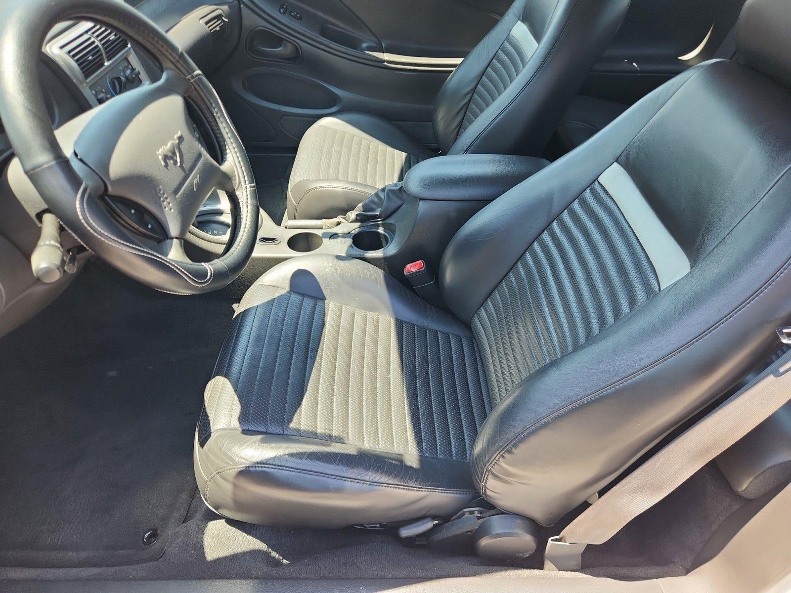 2003 Ford Mustang Premium Mach 1