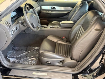 2002 Ford Thunderbird w/Hardtop Deluxe