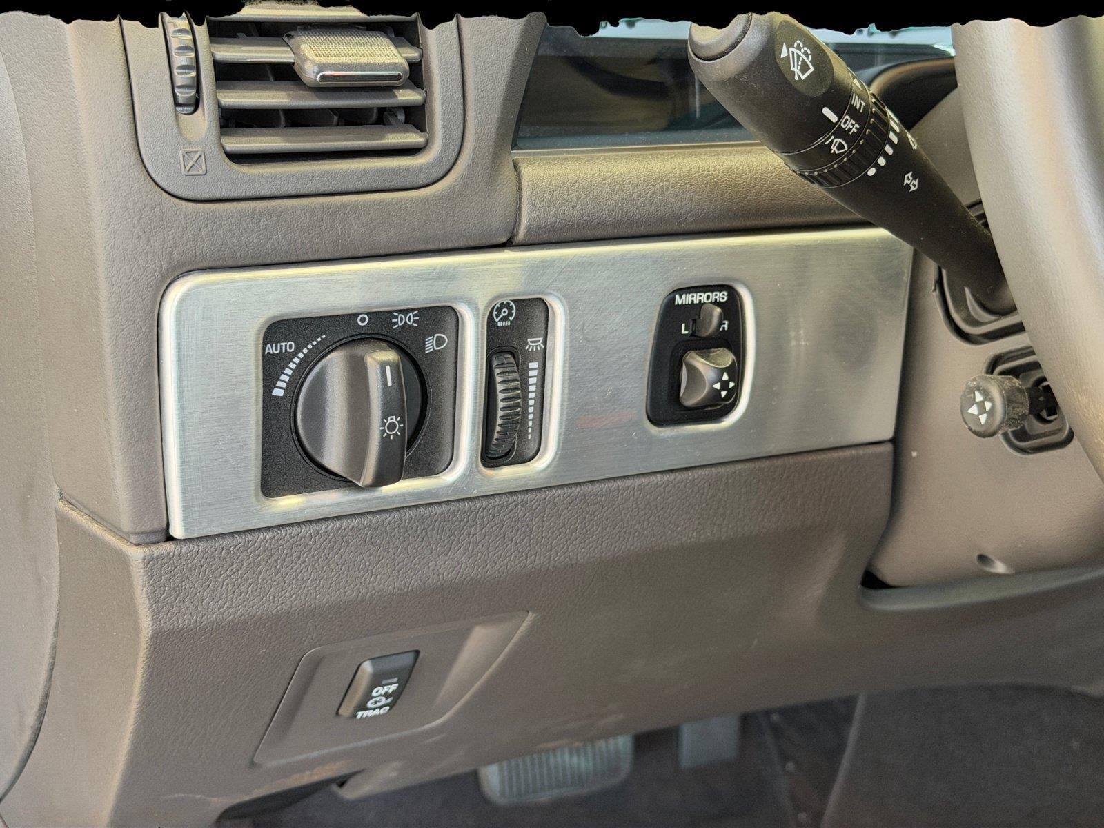 2002 Ford Thunderbird w/Hardtop Deluxe