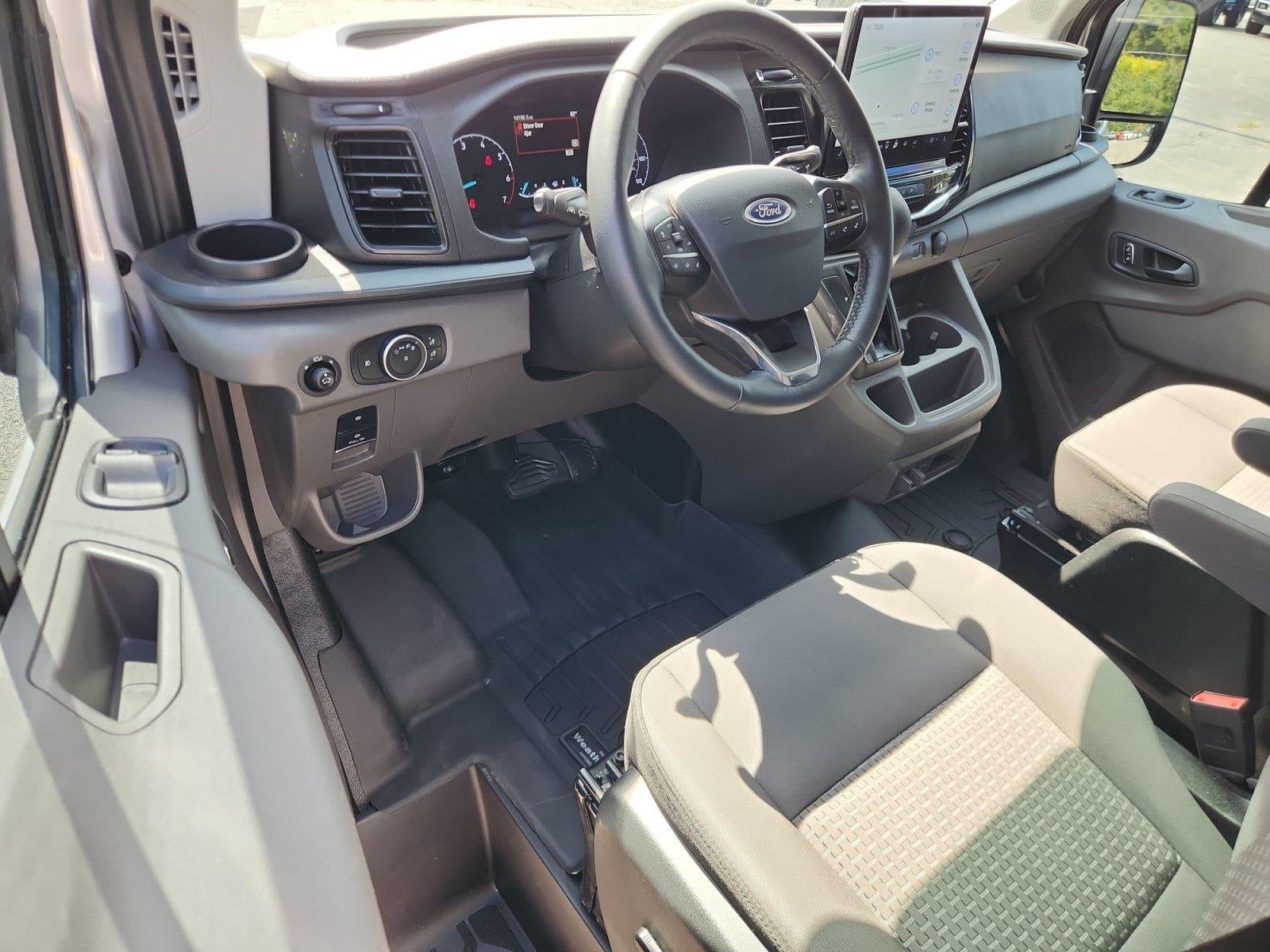 2025 Ford Transit 350 XLT