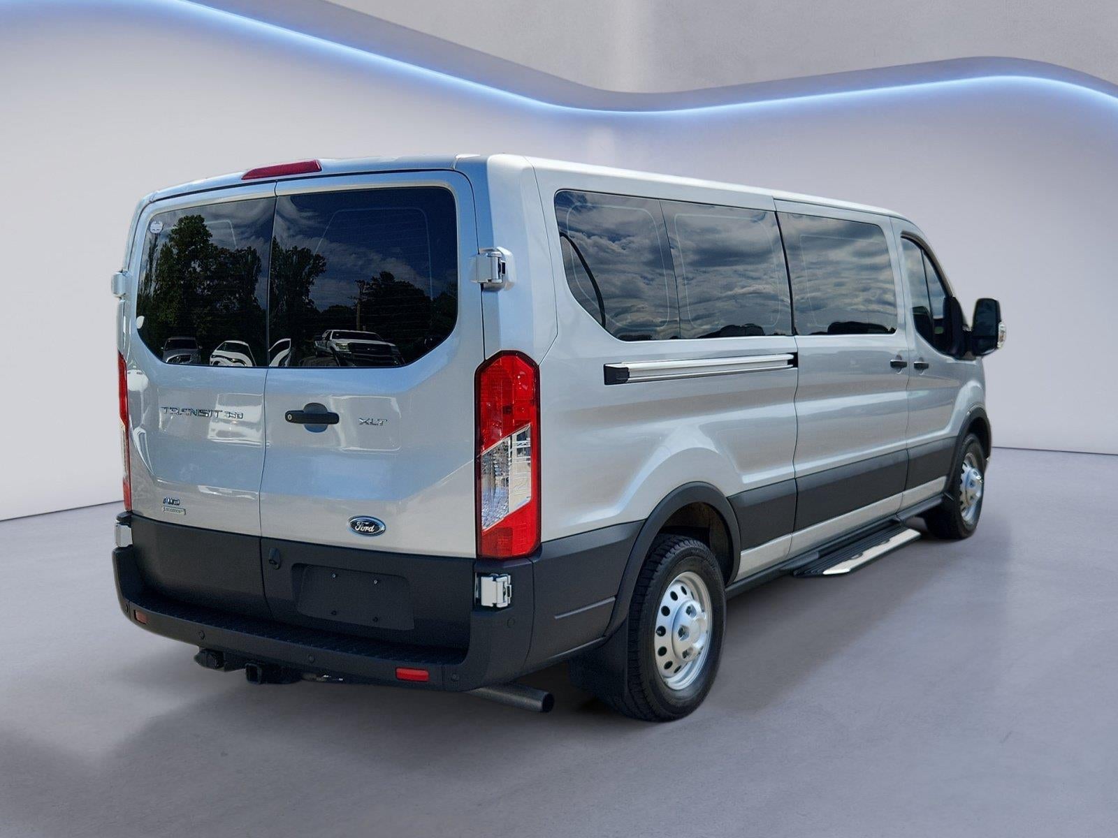 2025 Ford Transit 350 XLT
