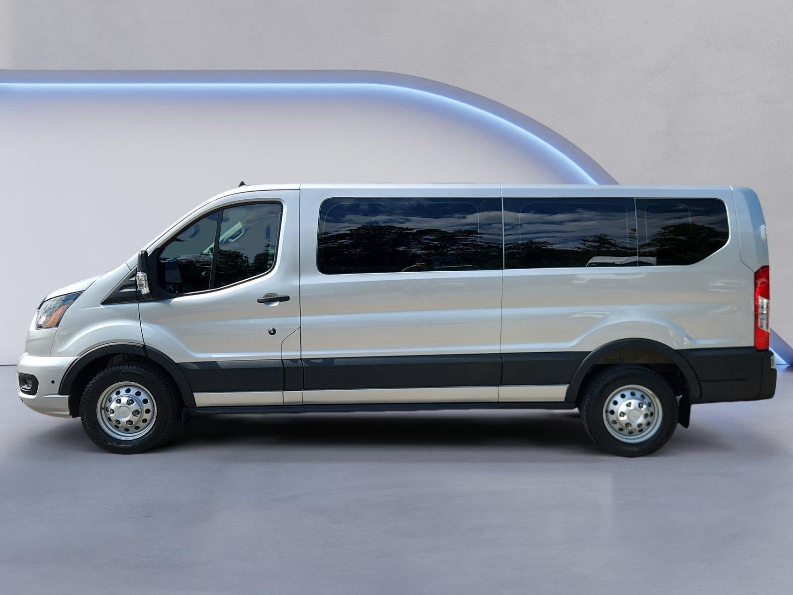 2025 Ford Transit 350 XLT