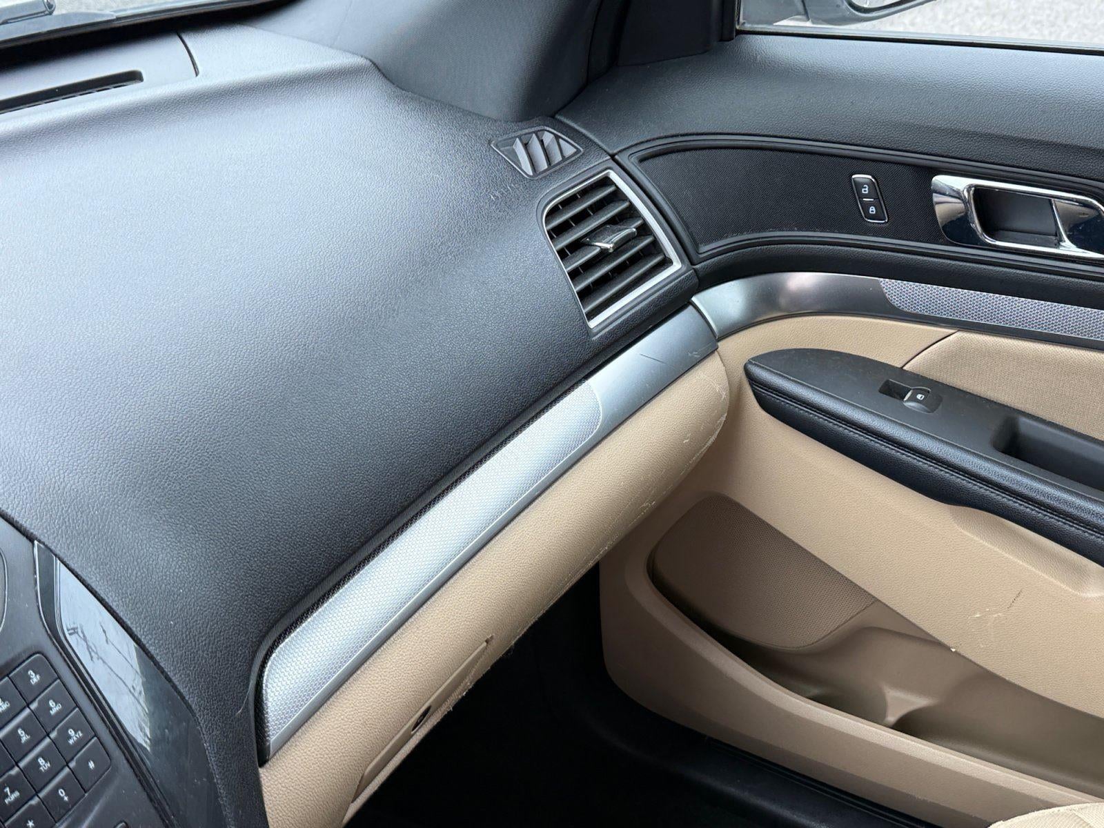 2017 Ford Explorer Base