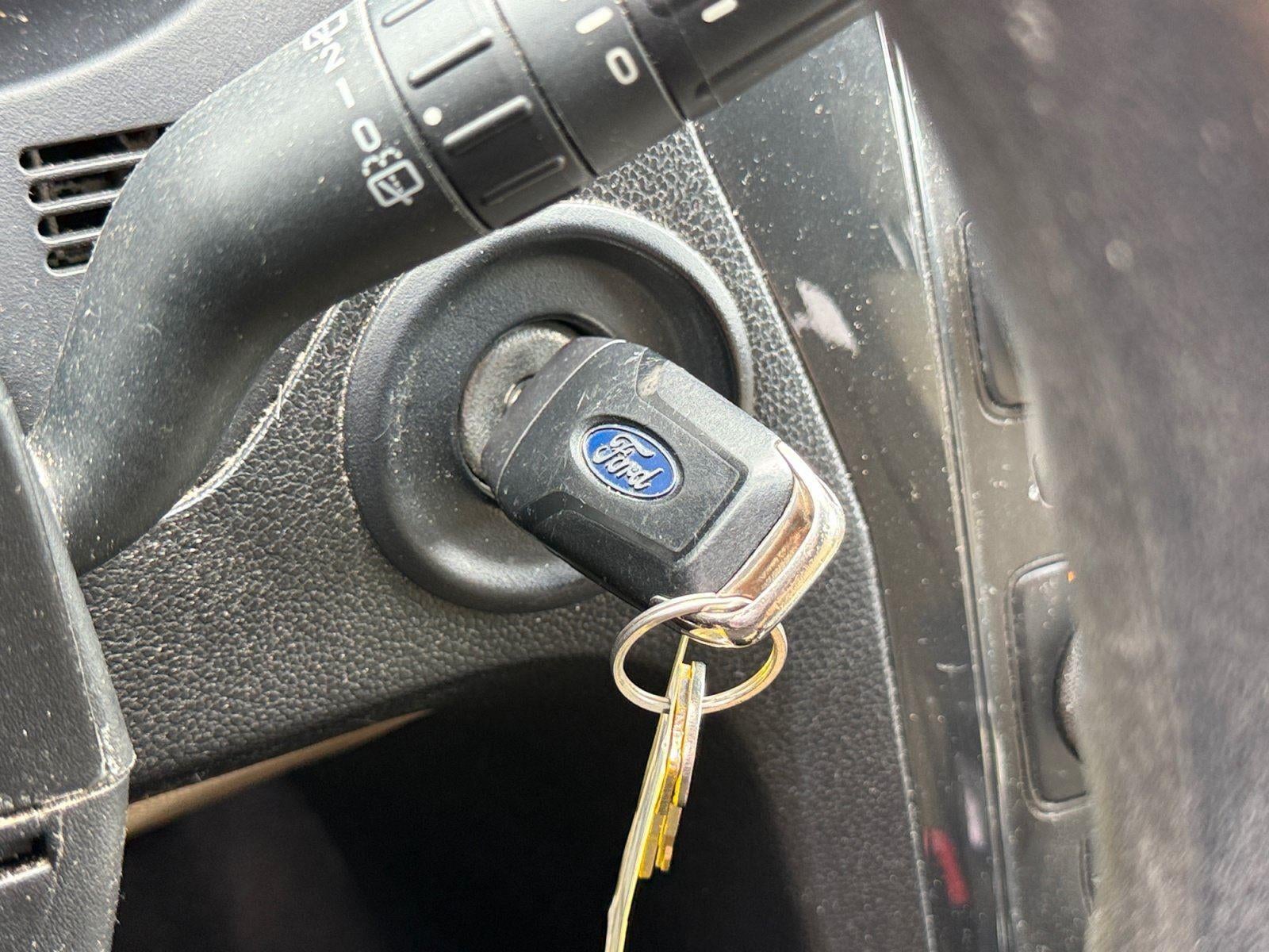 2017 Ford Explorer Base