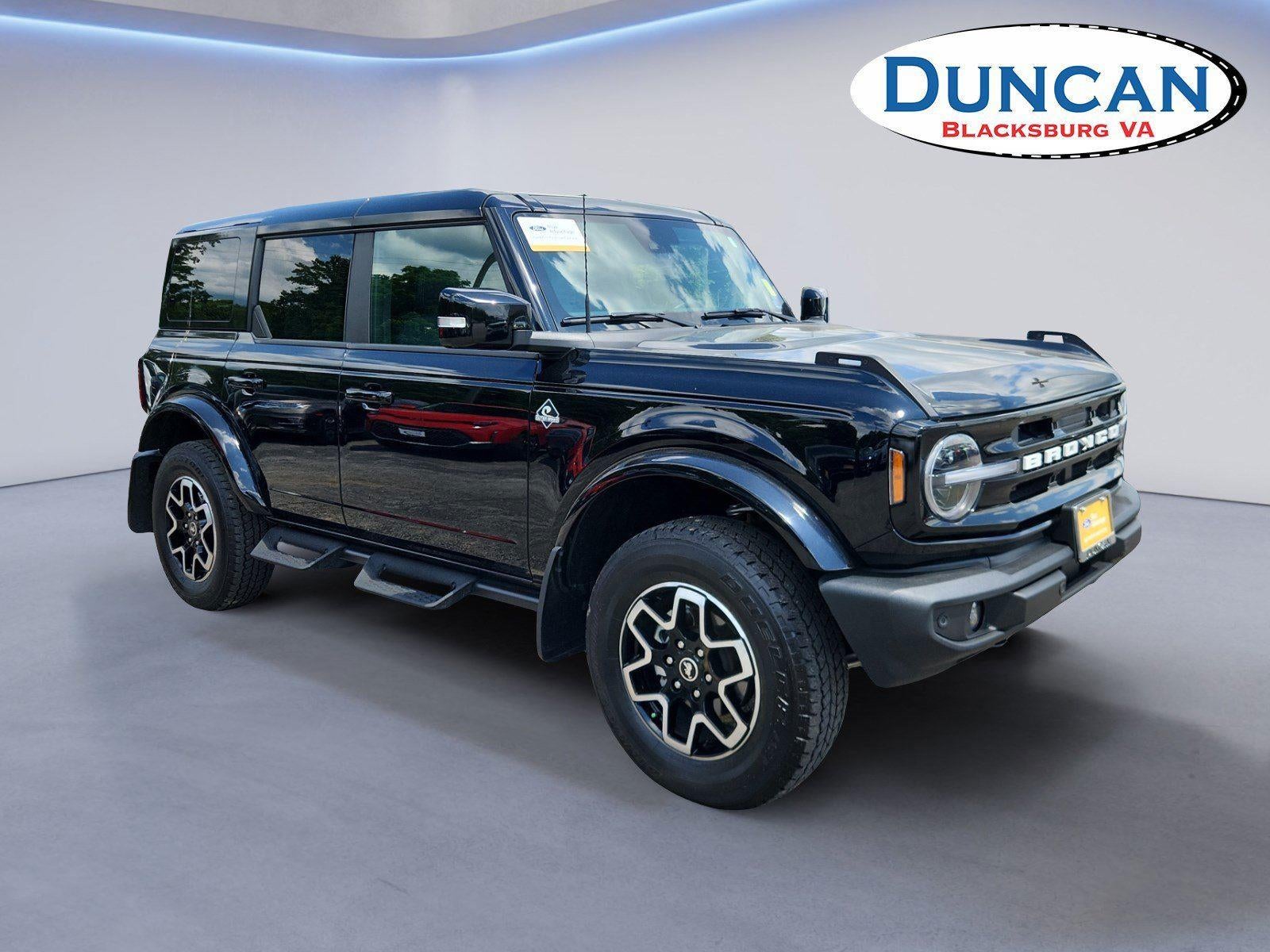 2024 Ford Bronco Outer Banks