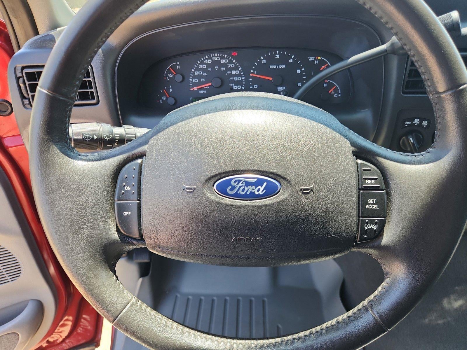 2005 Ford Excursion XLT