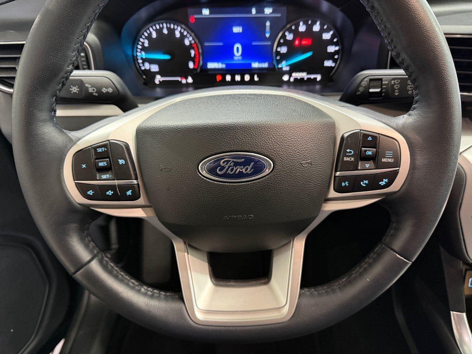 2023 Ford EXPLORER XLT