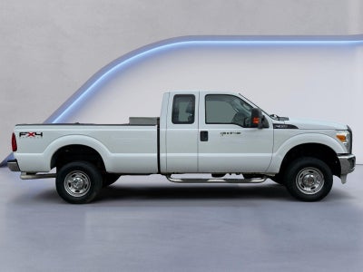2011 Ford Super Duty F-350 SRW XL