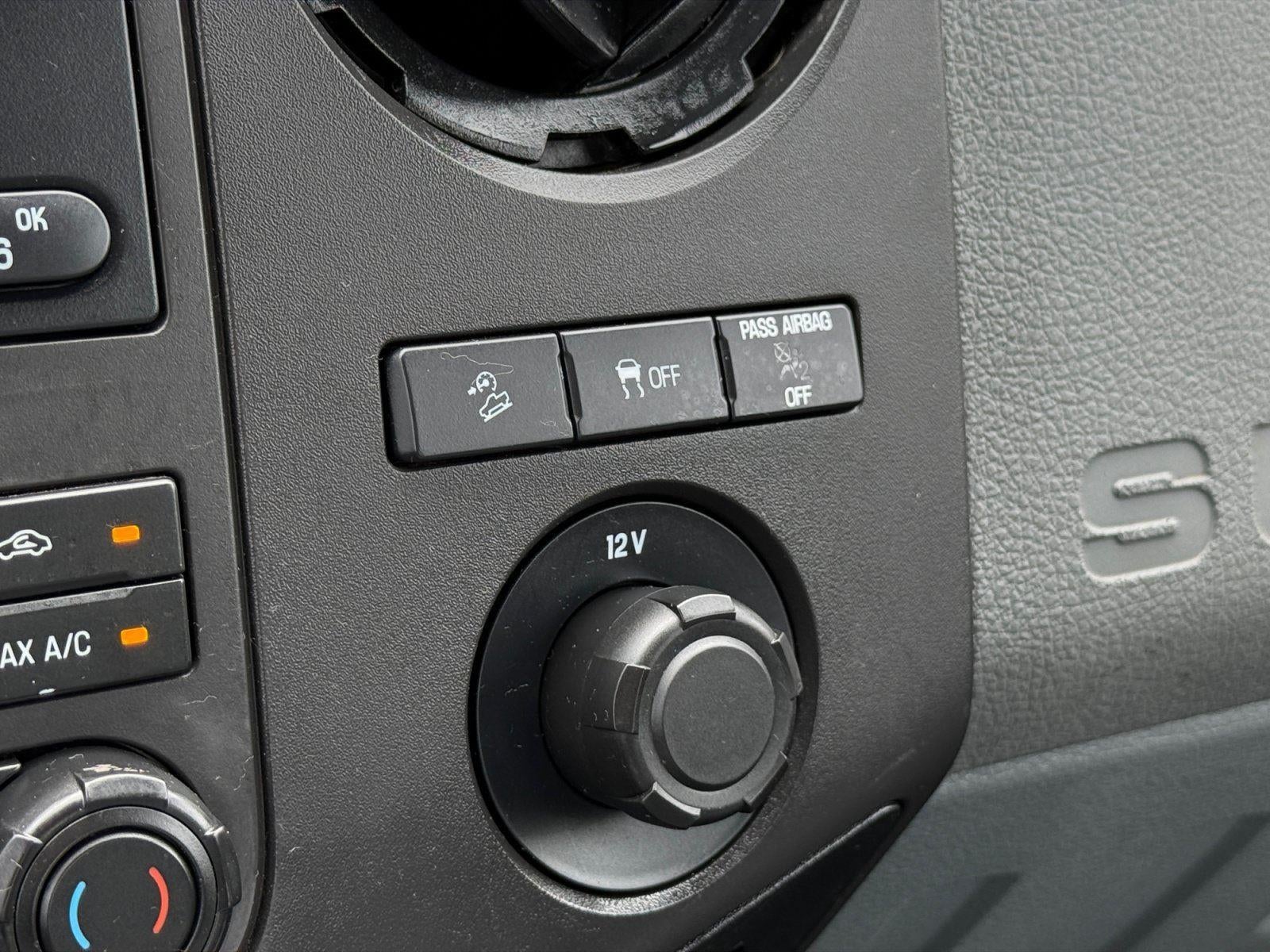2011 Ford Super Duty F-350 SRW XL