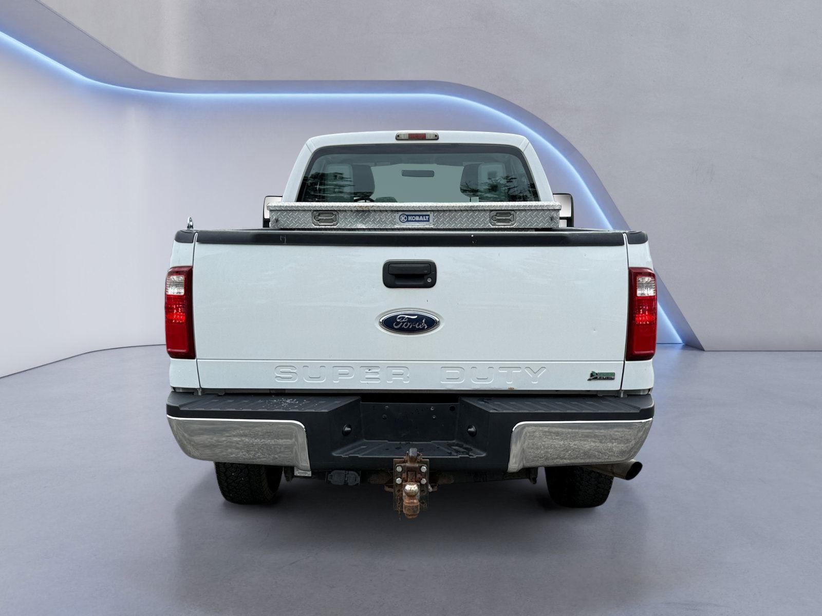 2011 Ford Super Duty F-350 SRW XL