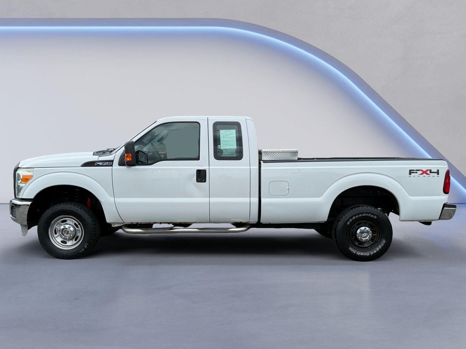 2011 Ford Super Duty F-350 SRW XL