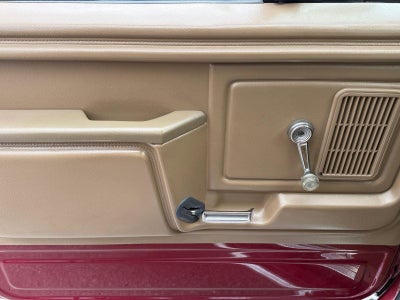 1986 Ford F-Series Pickup XL