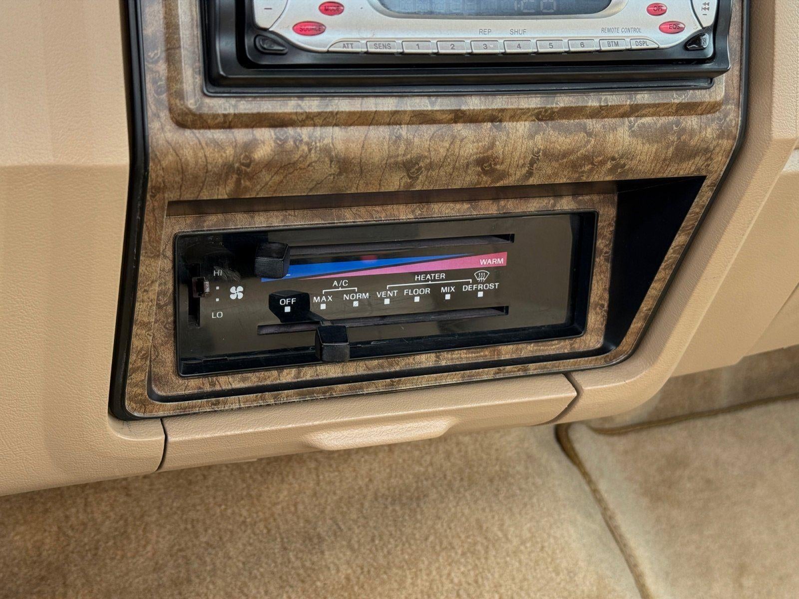 1986 Ford F-Series Pickup XL