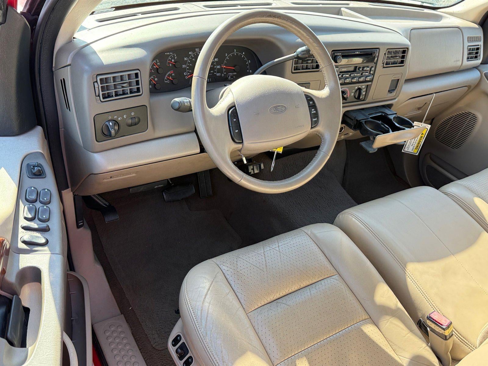 2001 Ford Super Duty F-250 Lariat