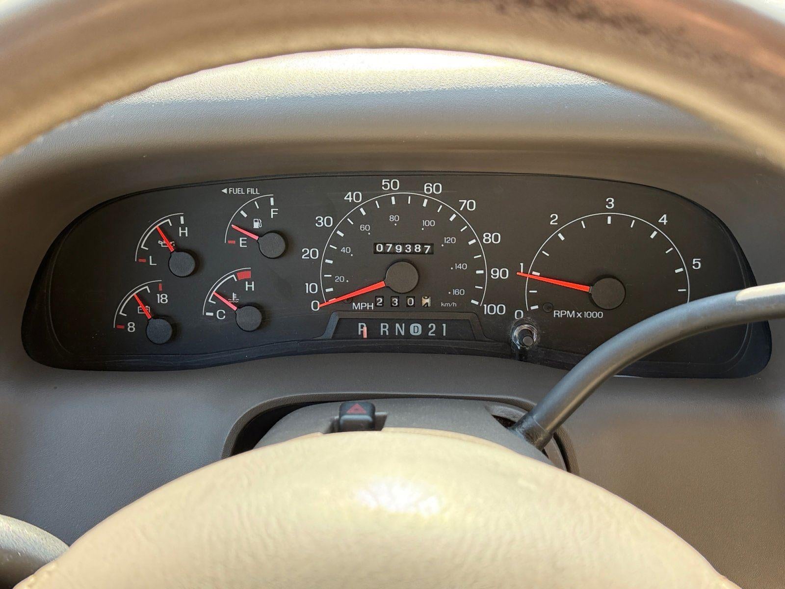 2001 Ford Super Duty F-250 Lariat