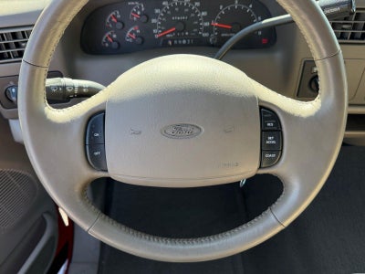 2001 Ford Super Duty F-250 Lariat