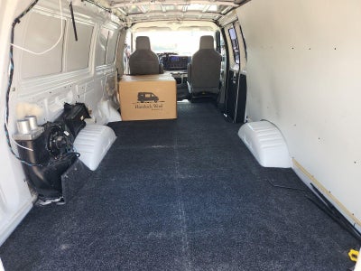 2011 Ford E-Series E-350 SD