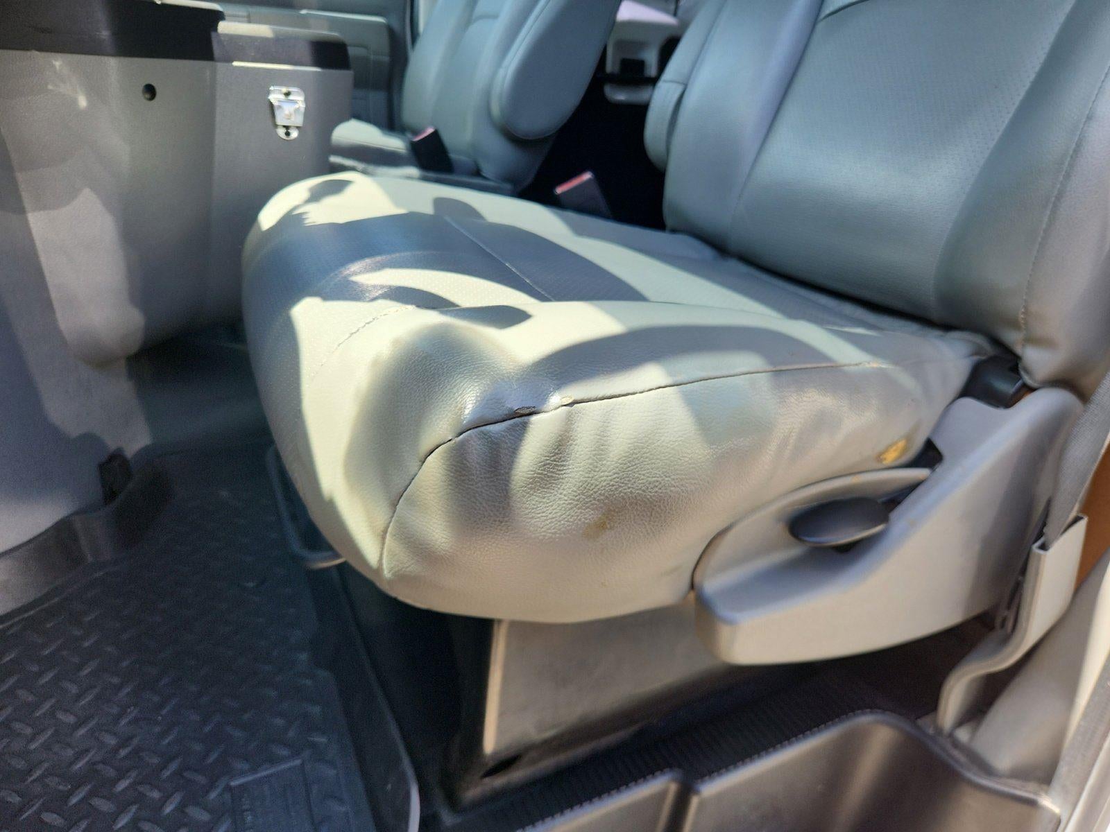 2011 Ford E-Series E-350 SD