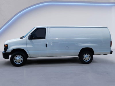 2011 Ford E-Series E-350 SD