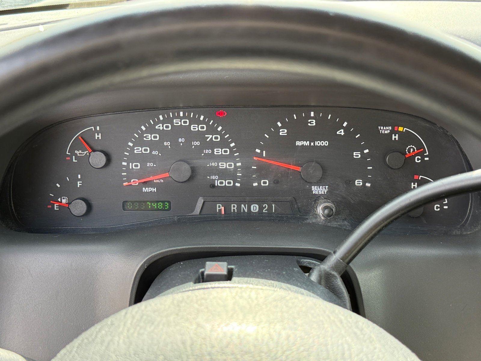 2003 Ford F-350SD DRW