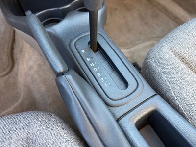 2003 Chevrolet Cavalier Base