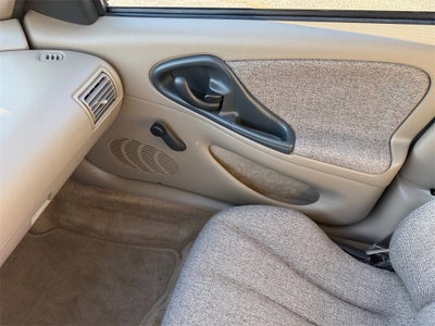 2003 Chevrolet Cavalier Base