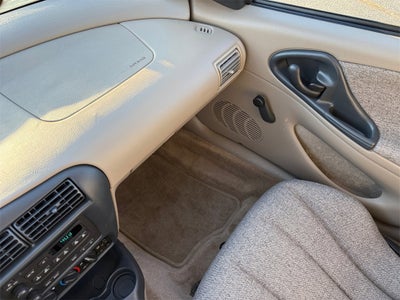 2003 Chevrolet Cavalier Base