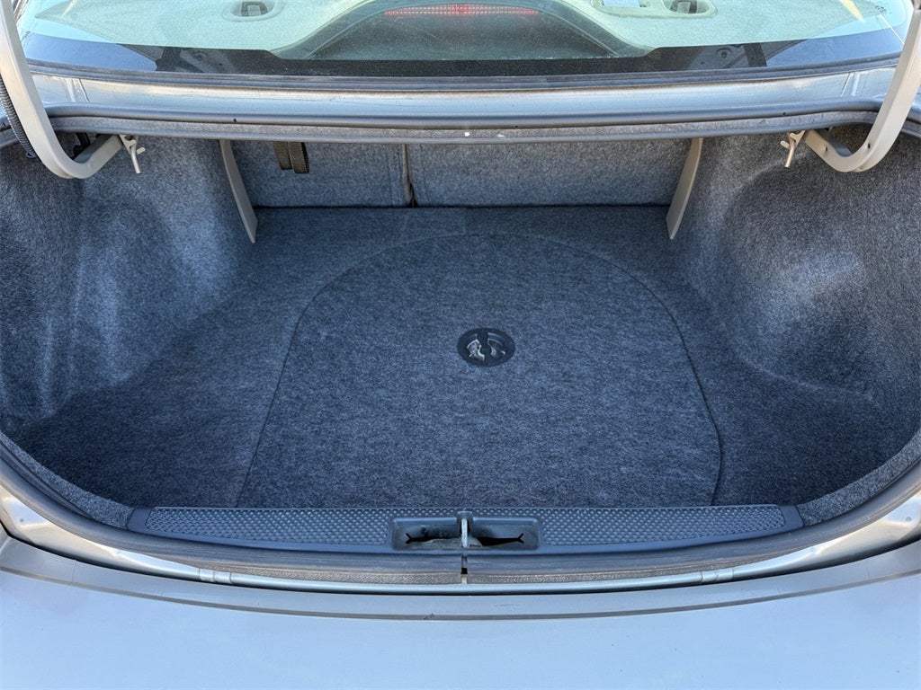 2003 Chevrolet Cavalier Base