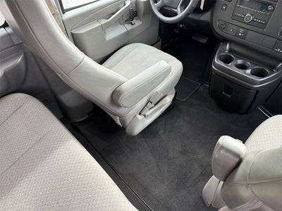 2017 Chevrolet Express 3500 LT Passenger