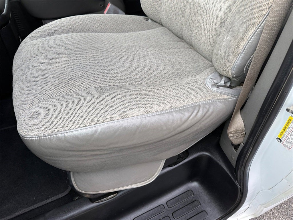 2017 Chevrolet Express 3500 LT Passenger