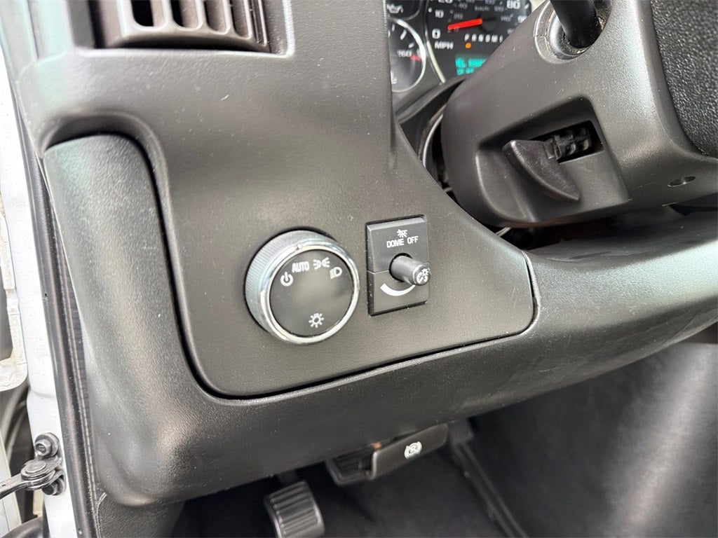 2017 Chevrolet Express 3500 LT Passenger