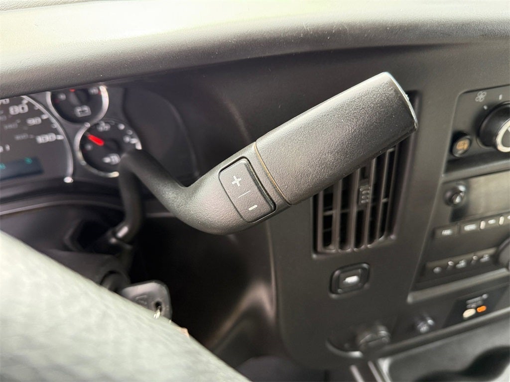 2017 Chevrolet Express 3500 LT Passenger