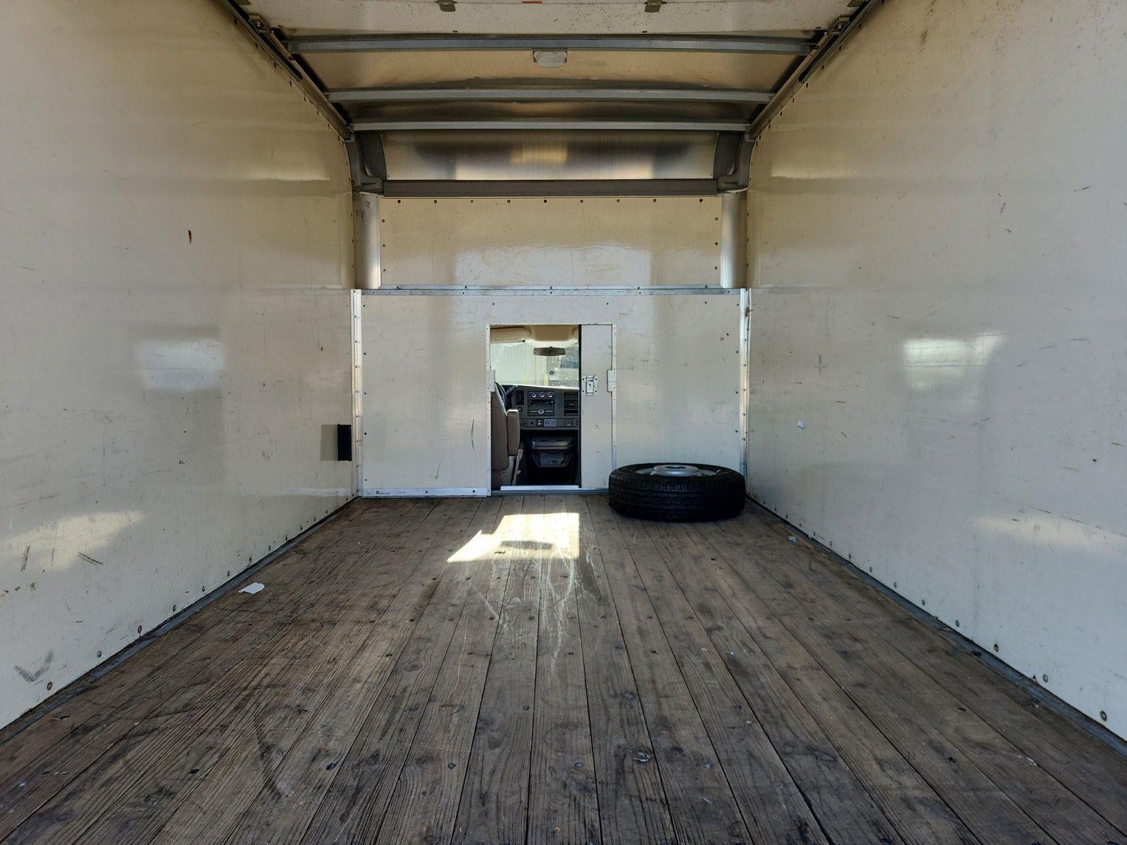 2016 Chevrolet Express Commercial Cutaway 3500