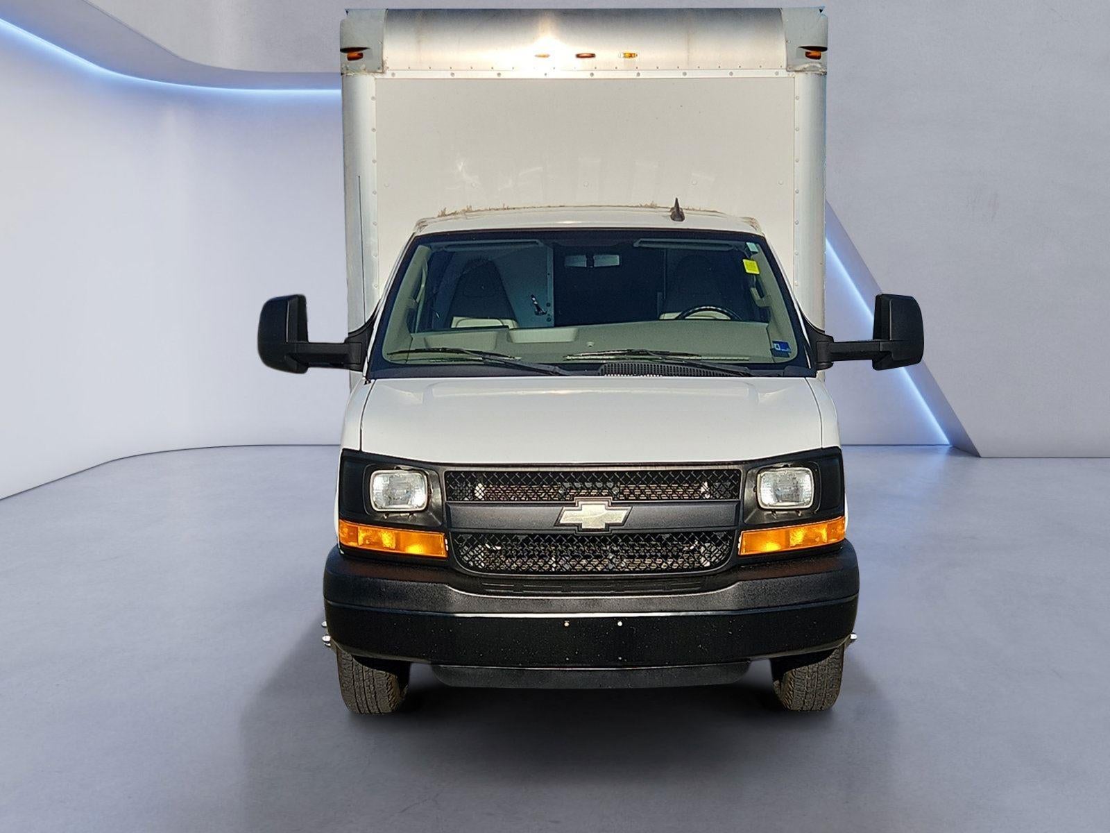 2016 Chevrolet Express Commercial Cutaway 3500