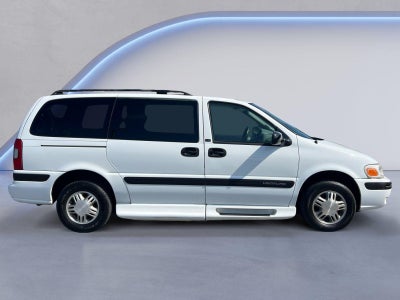 2004 Chevrolet Venture LS w/Y3G Mobility