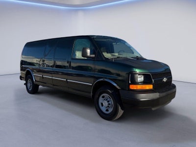 2005 Chevrolet Express Cargo Van Base