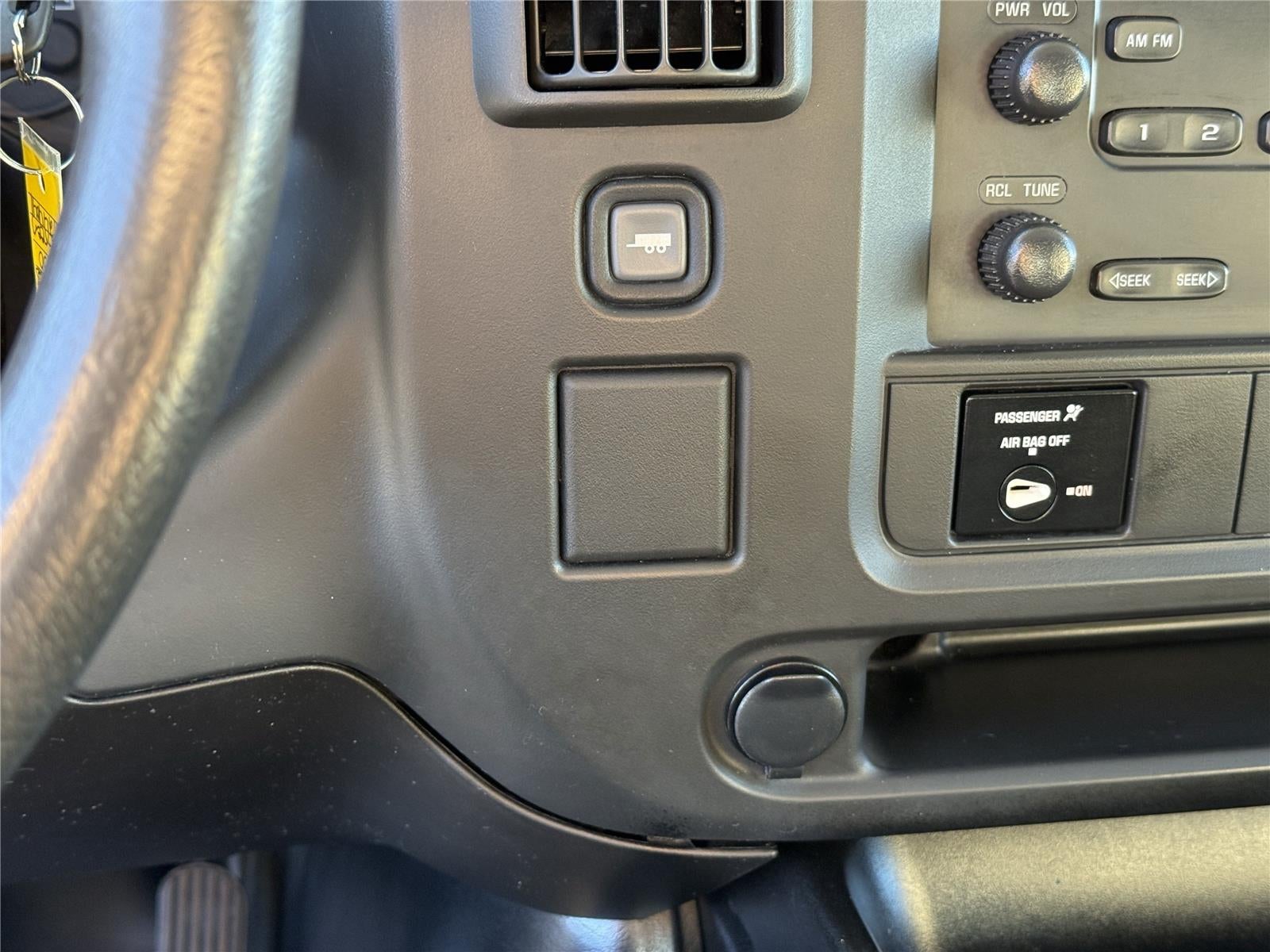 2005 Chevrolet Express Cargo Van Base