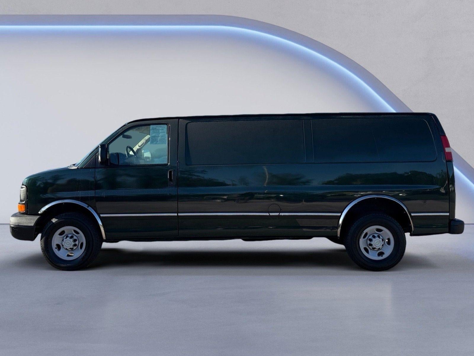 2005 Chevrolet Express Cargo Van Base