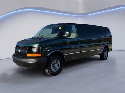 2005 Chevrolet Express Cargo Van Base