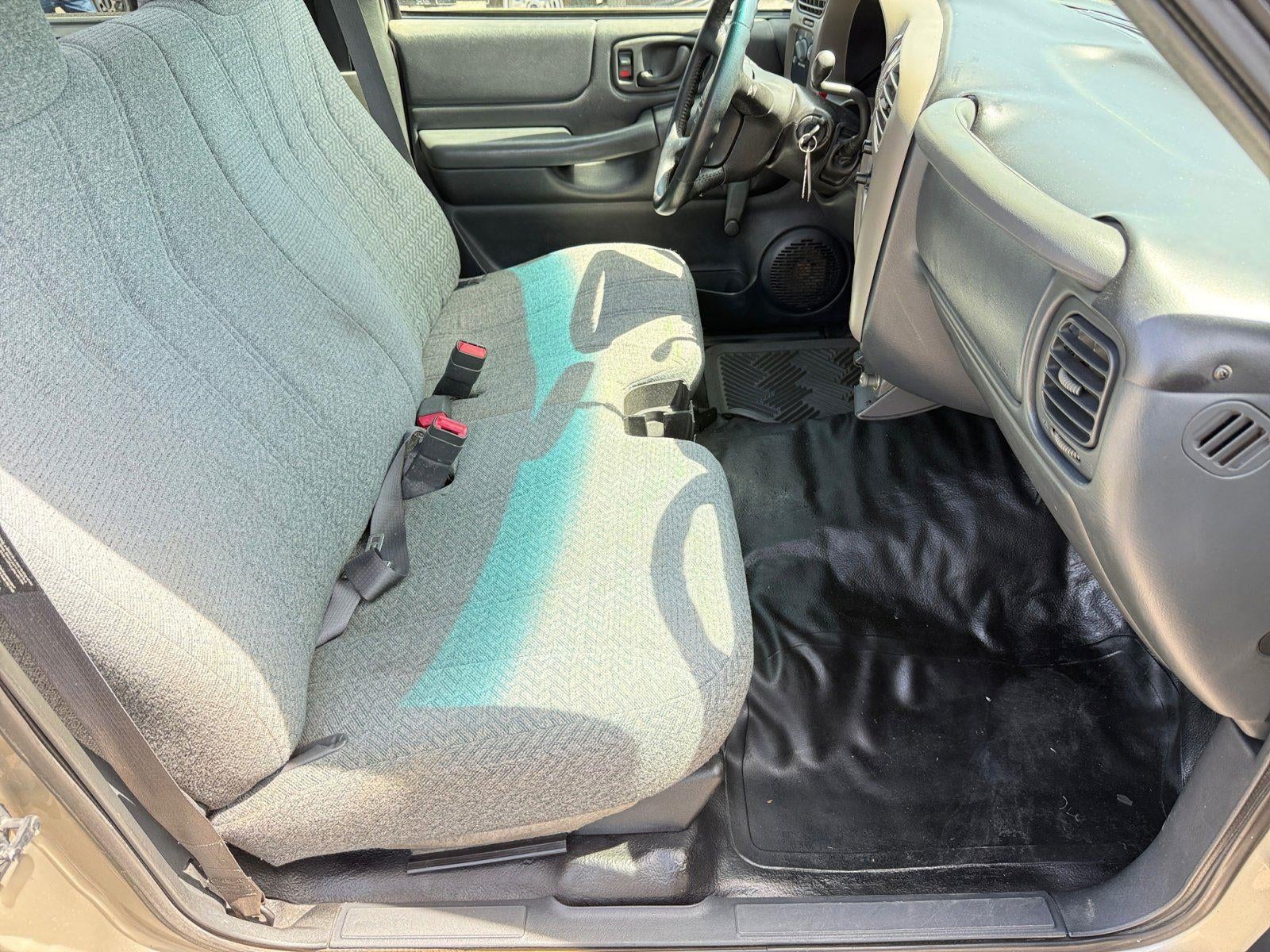 1999 GMC Sonoma Base