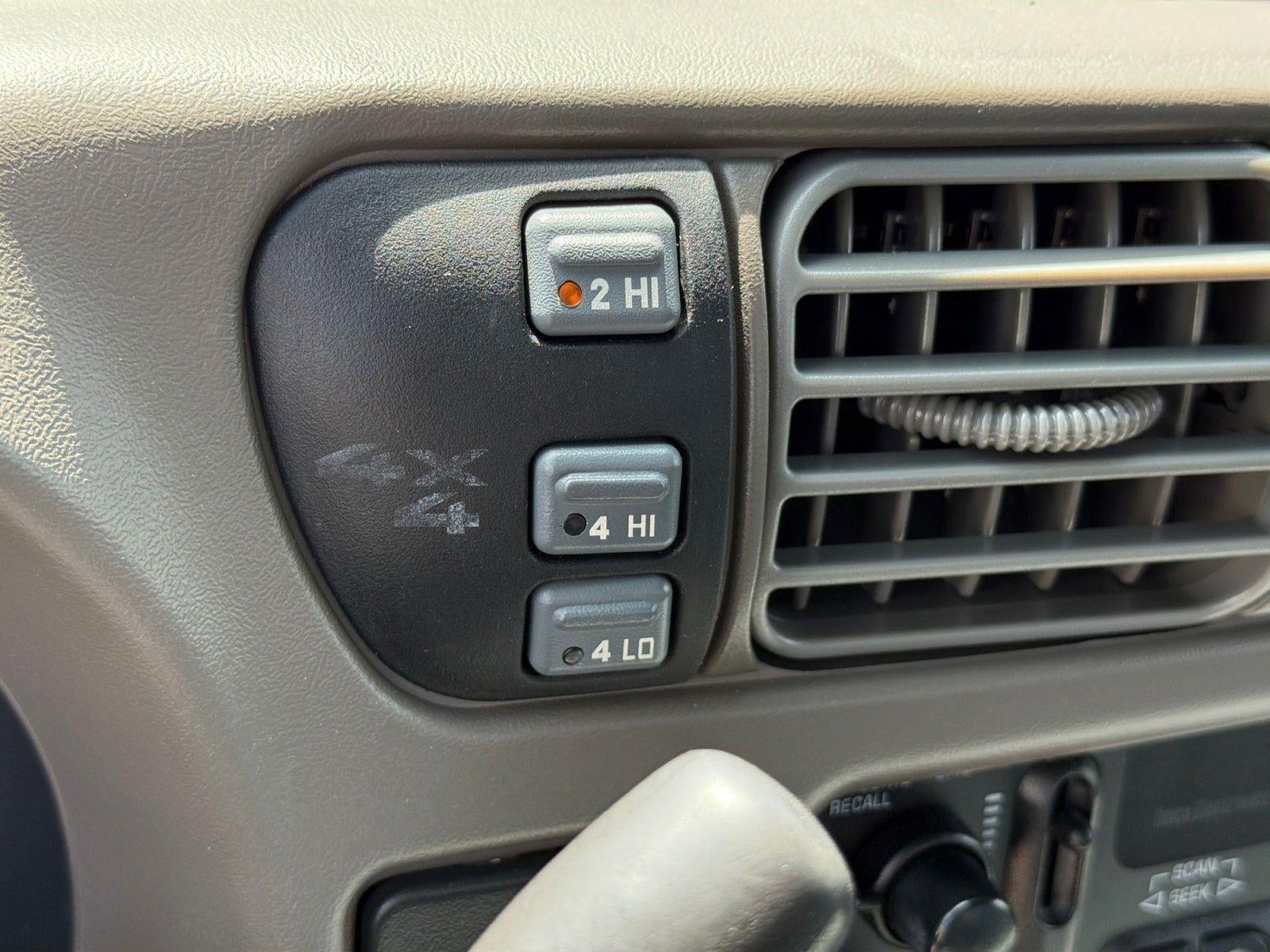 1999 GMC Sonoma Base