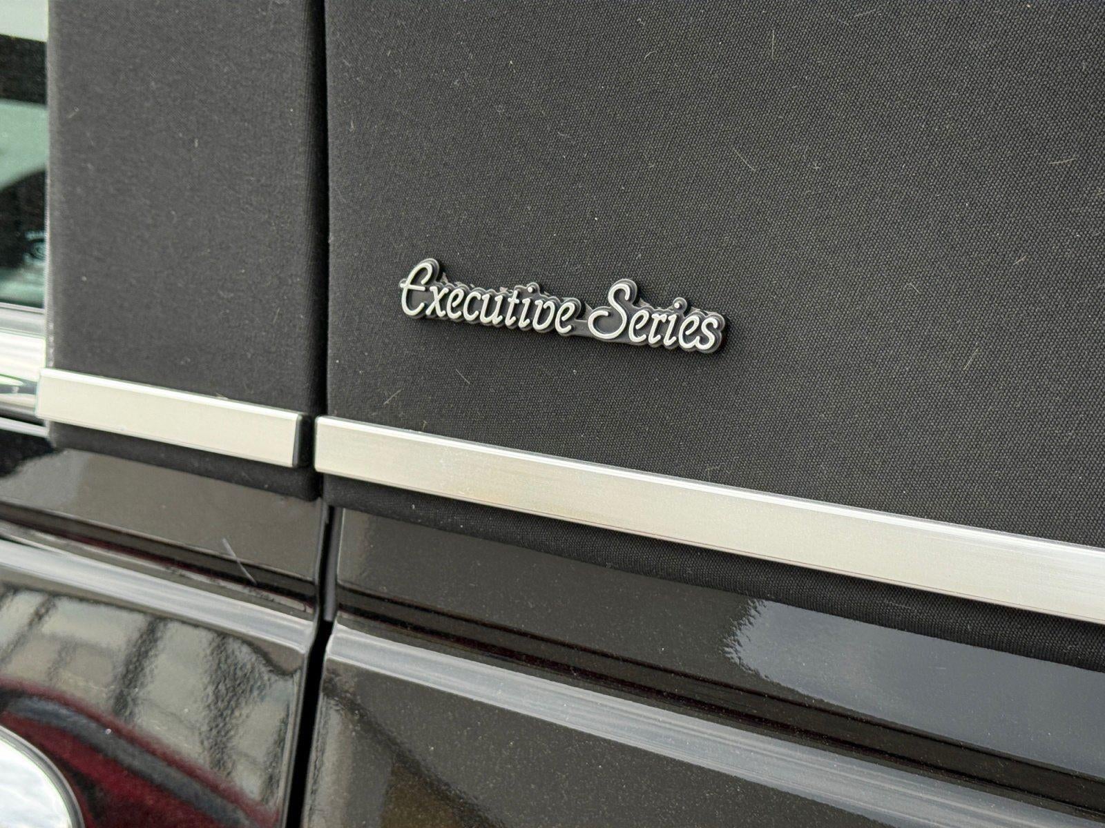 1998 Lincoln Town Car Executive