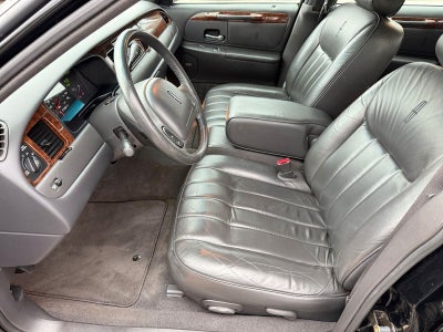 1998 Lincoln Town Car Executive