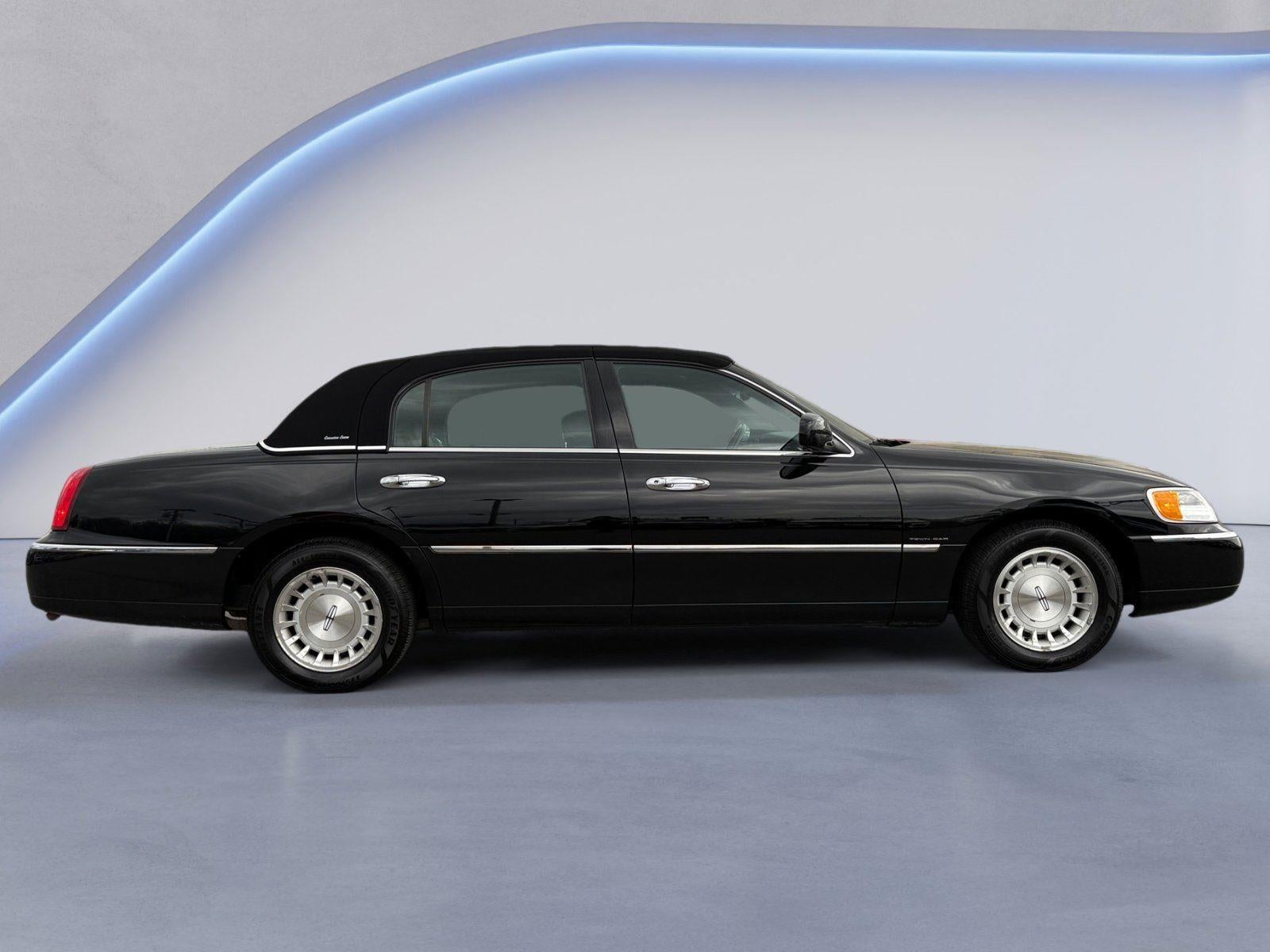 1998 Lincoln Town Car Executive